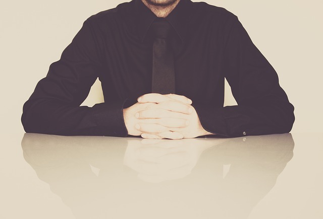 Large businessman 598033 640